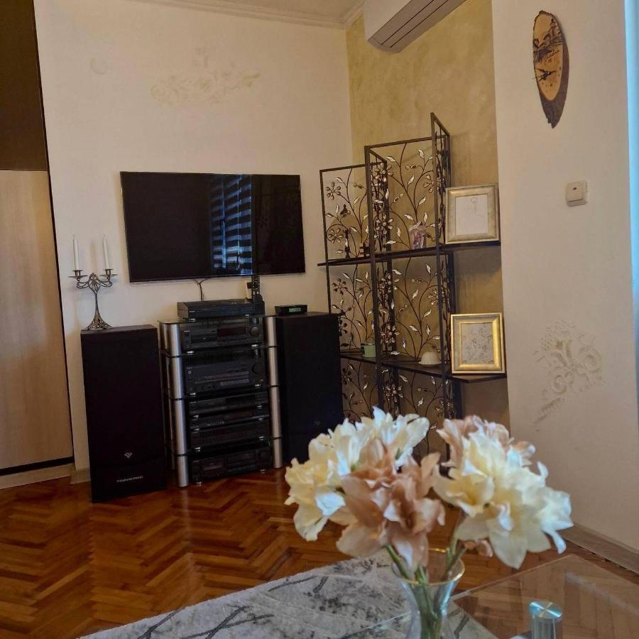 Z-Apartment In Trjavna Buitenkant foto