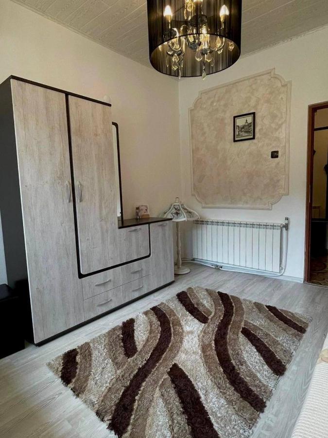 Z-Apartment In Trjavna Buitenkant foto